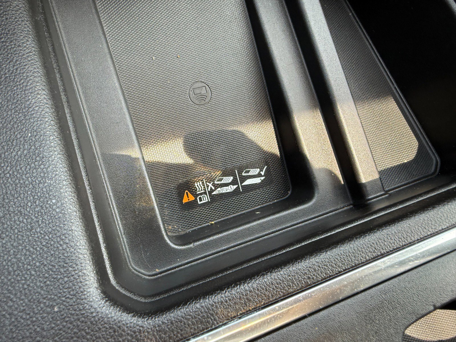 Used 2019 GMC Sierra 1500 SLT w/ SLT Premium Package image 38