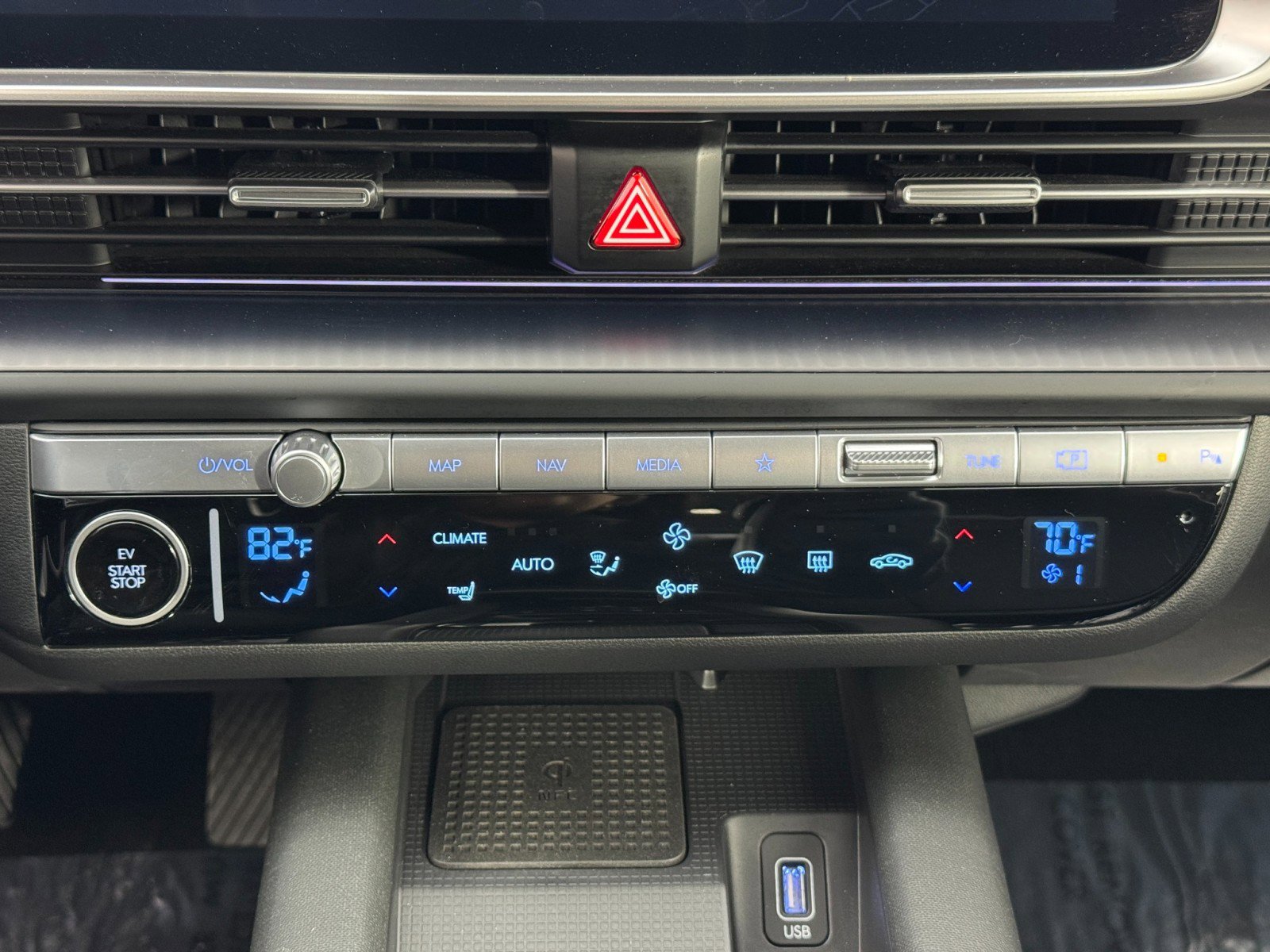 Used 2023 Hyundai Ioniq 6 SEL image 27