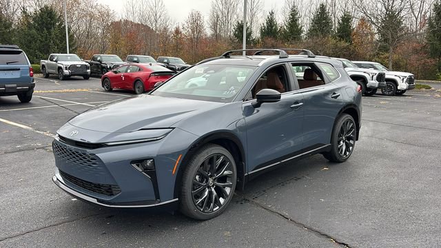 New 2025 Toyota Crown Signia Limited w/ Advanced Technology Package image 3