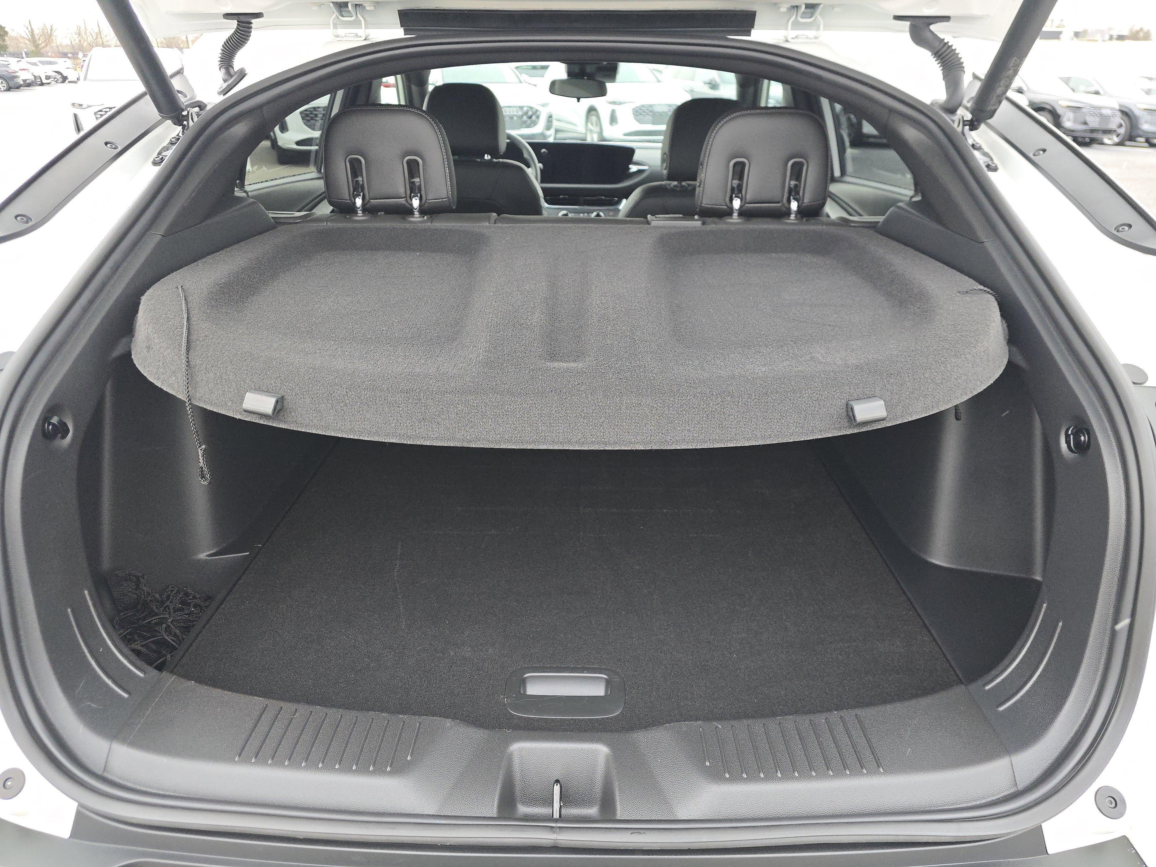 Used 2025 Buick Envista Preferred w/ Convenience II Package image 11