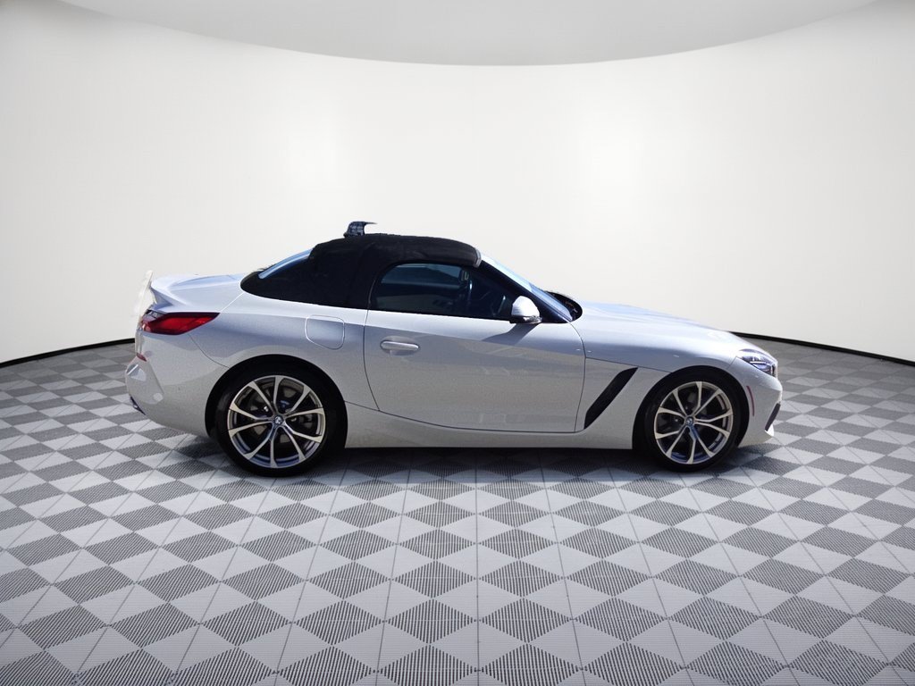 Used 2019 BMW Z4 sDrive30i w/ Premium Package RWD image 8