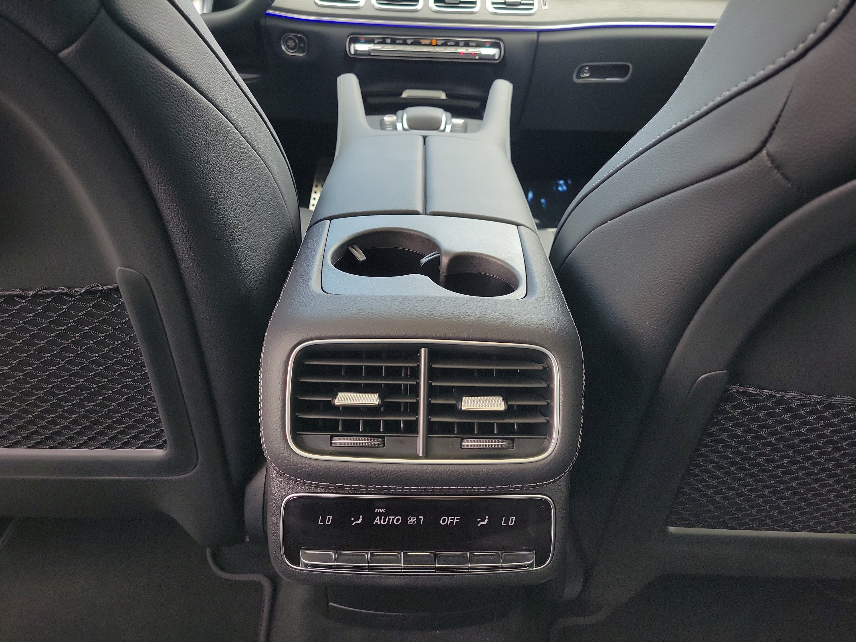 New 2026 Mercedes-Benz GLS 450 4MATIC image 12