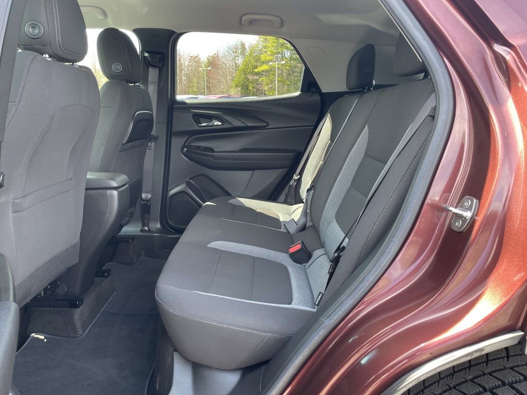 Used 2022 Chevrolet TrailBlazer LT FWD image 27