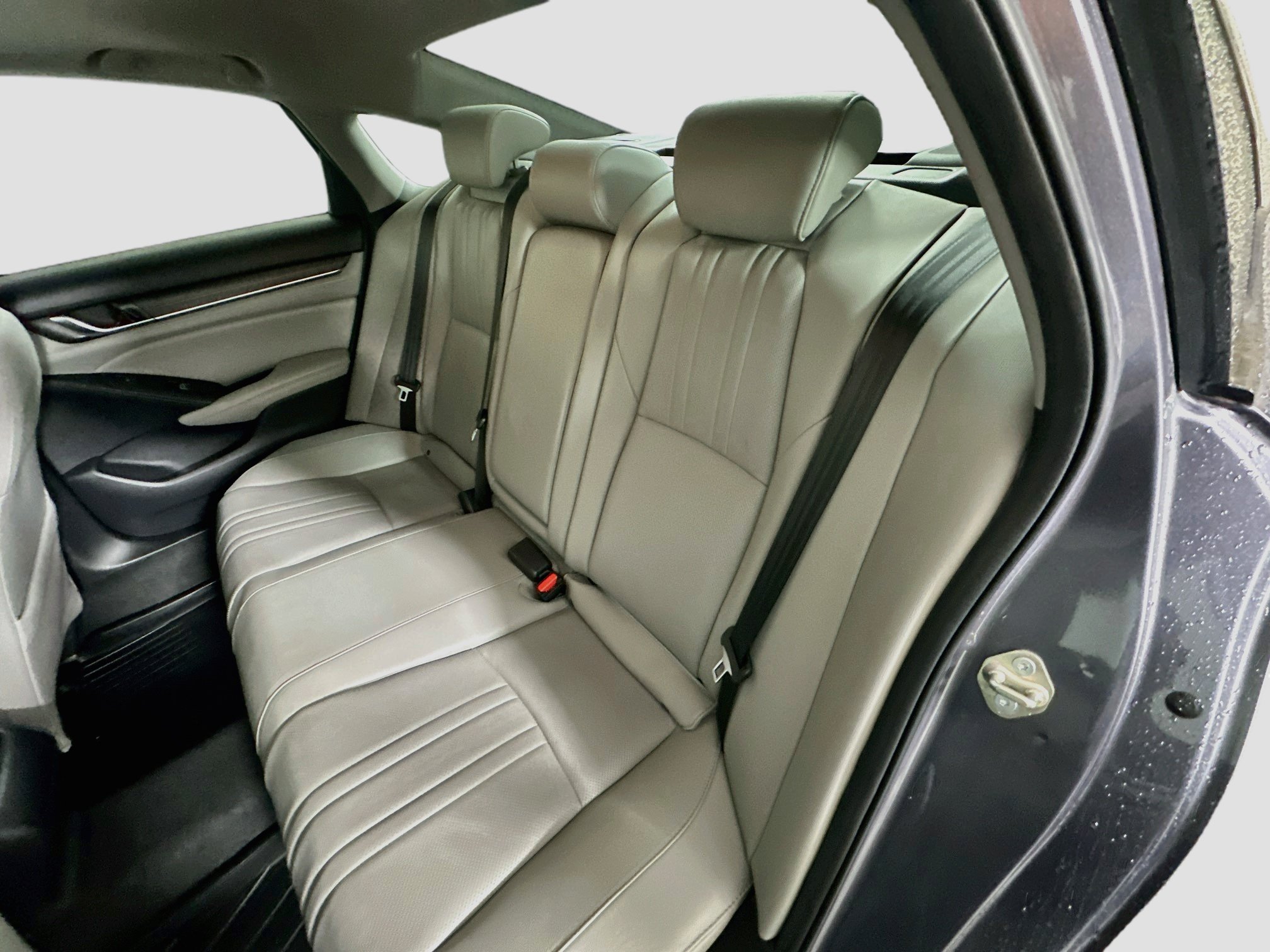 Used 2019 Honda Accord Touring image 28