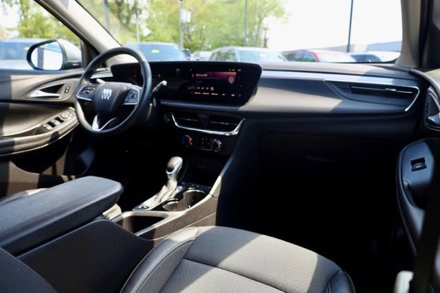 Used 2025 Buick Encore GX Preferred image 34