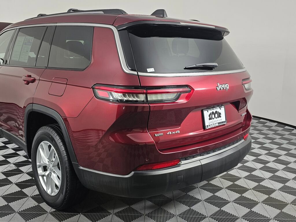 Used 2023 Jeep Grand Cherokee L Laredo AWD/4WD image 13