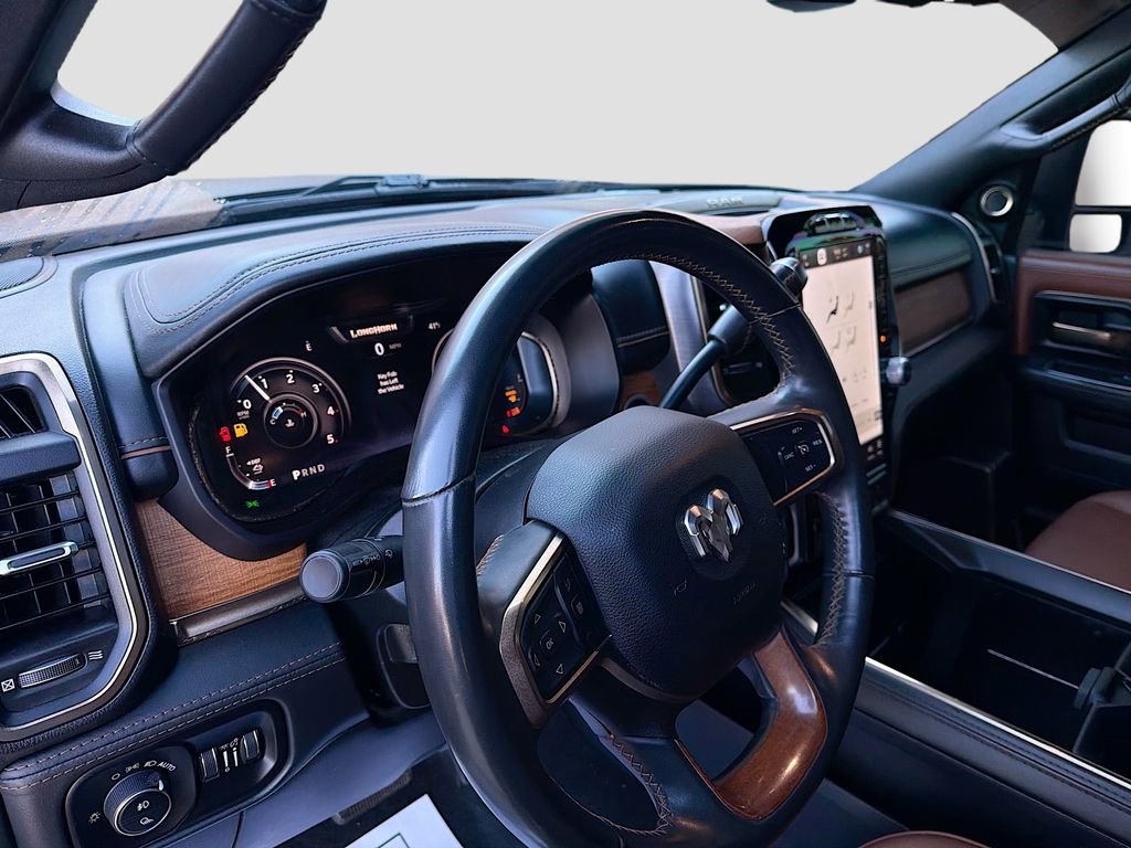 Used 2024 RAM 3500 Limited image 9