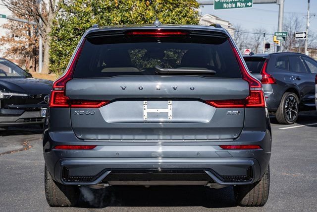 New 2026 Volvo XC60 B5 Ultra w/ Protection Package Premier AWD/4WD image 5