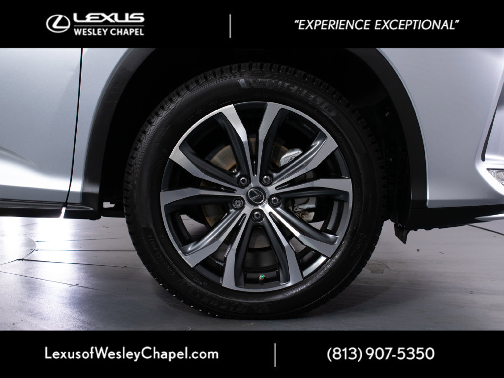 Certified 2022 Lexus RX 350L FWD w/ Premium Package image 3