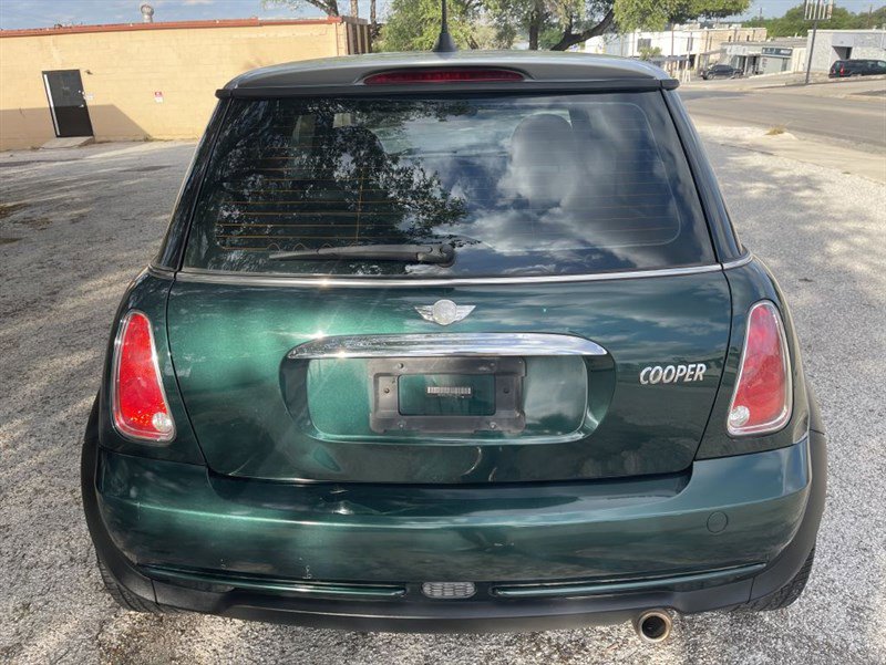 Used 2006 MINI Cooper Hardtop FWD image 8