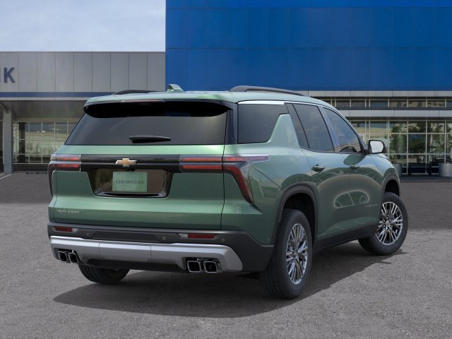 New 2027 Chevrolet Traverse LT w/ Driver Confidence Package FWD image 4