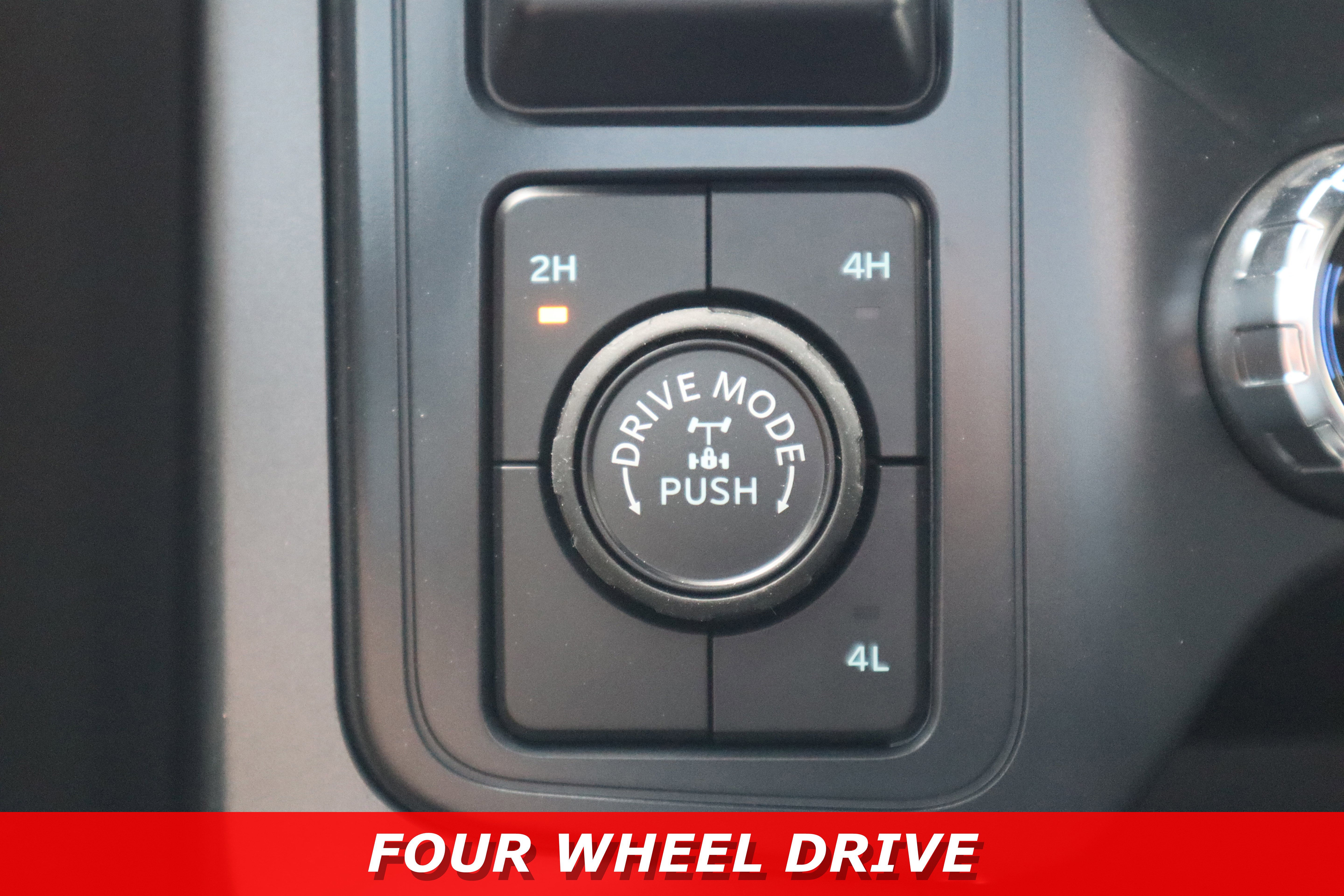 Used 2026 Ford F150 XLT w/ Equipment Group 302A MID image 24