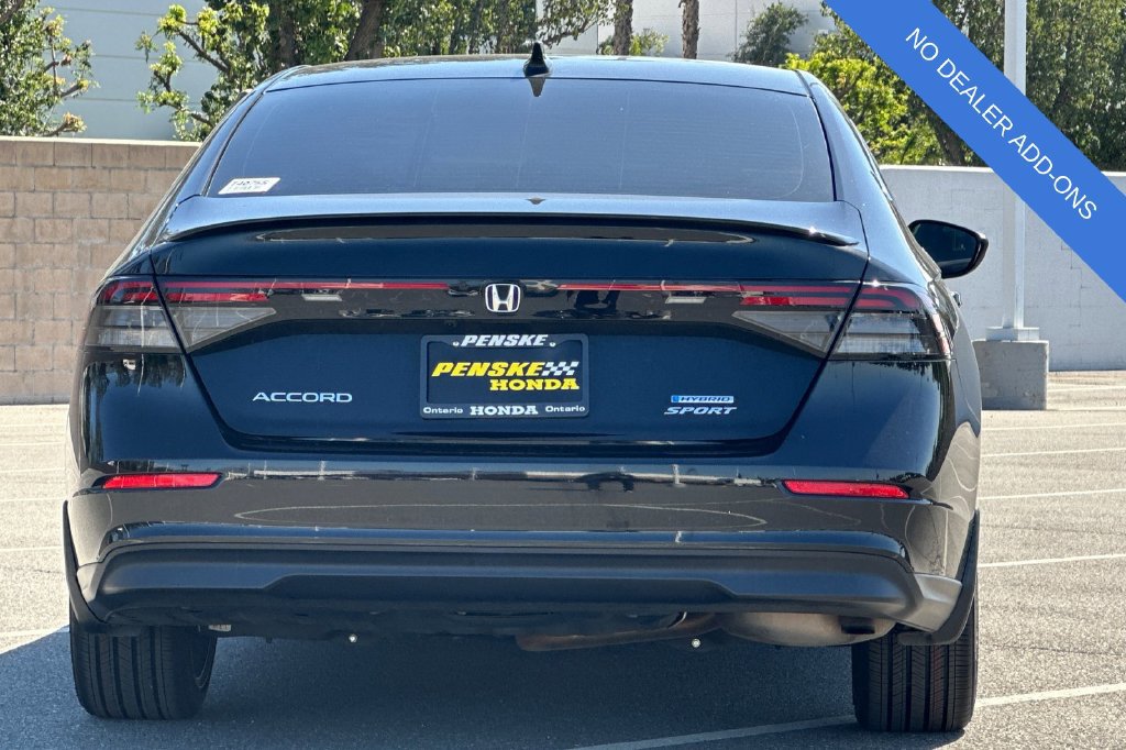 Used 2023 Honda Accord Sport image 5