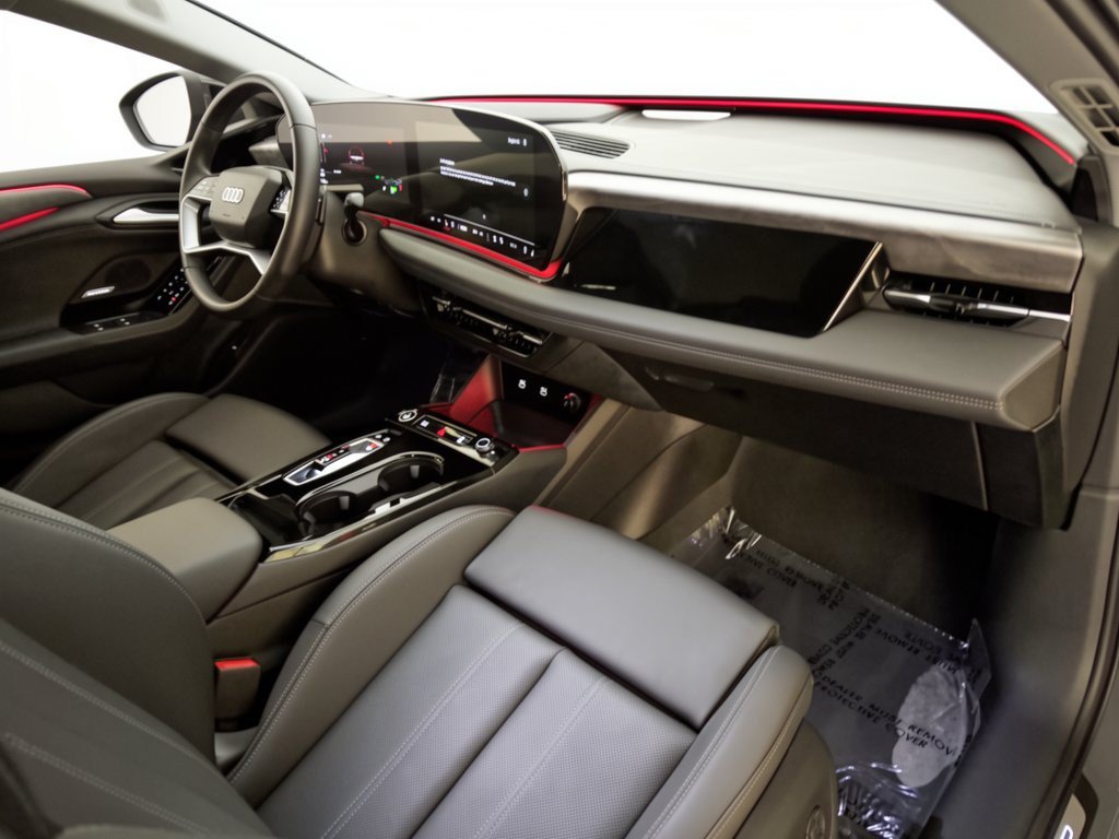 Used 2025 Audi A6 e-tron Premium Plus w/ Premium Plus RWD image 31