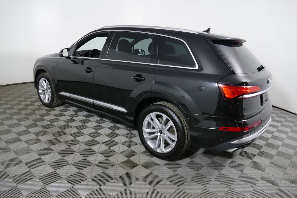 Used 2025 Audi Q7 3.0T Premium Plus AWD/4WD image 30