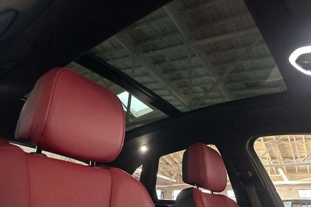 Used 2023 Porsche Macan S image 20