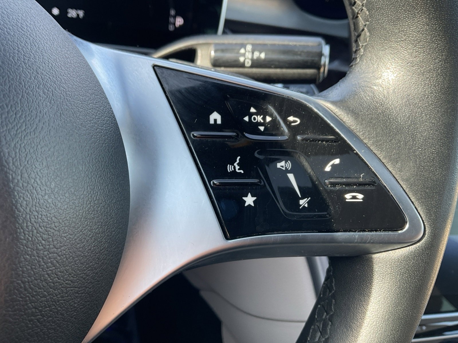 Used 2023 Mercedes-Benz C 300 4MATIC Sedan image 19