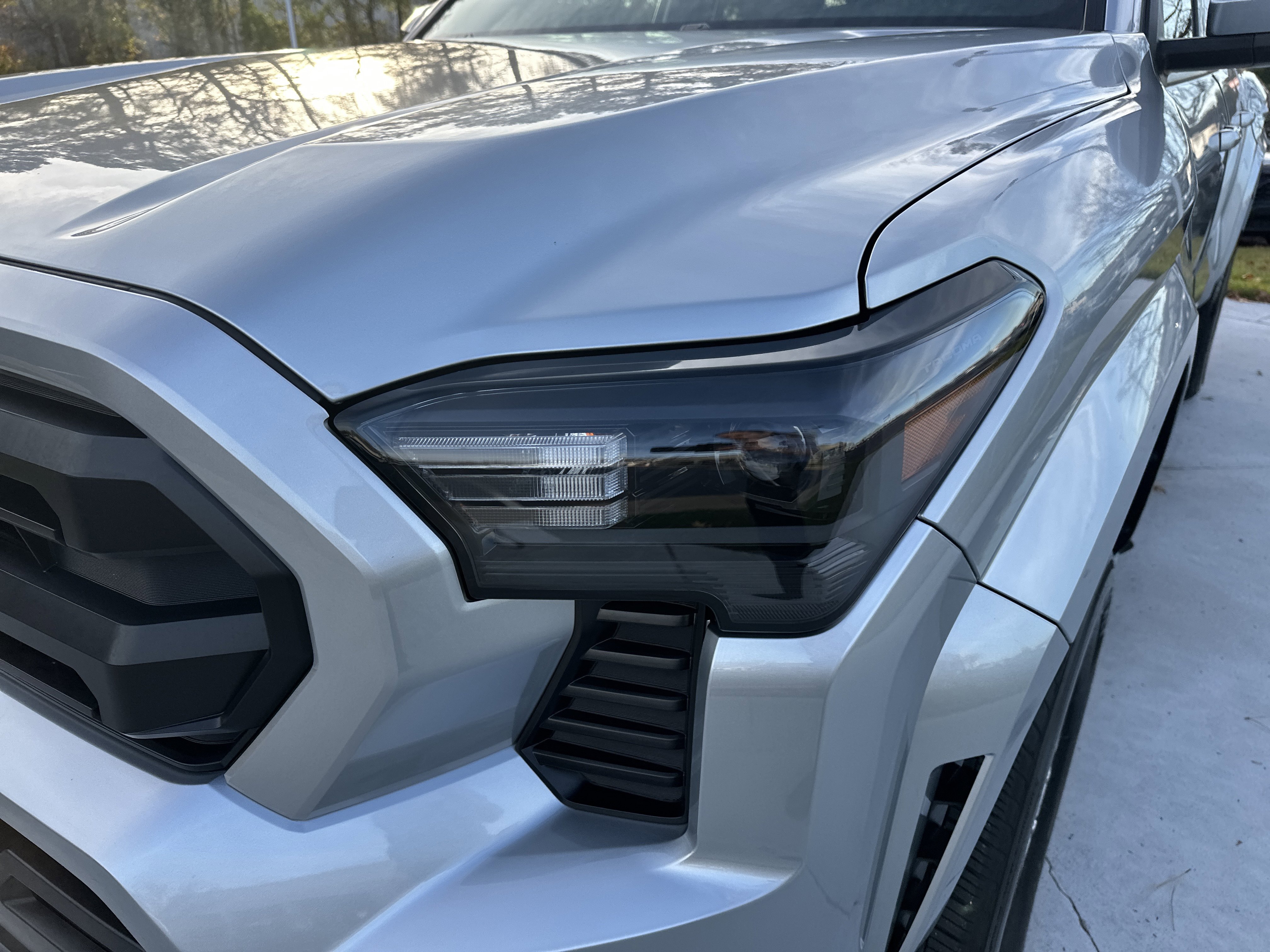 Certified 2024 Toyota Tacoma SR5 image 6