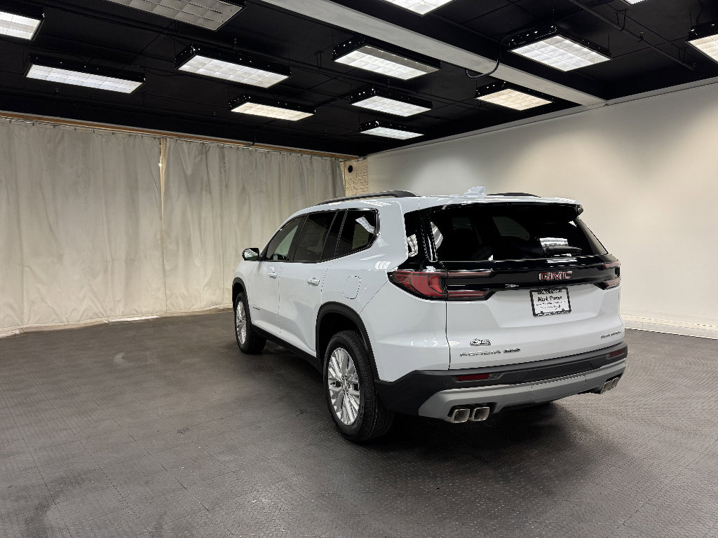 New 2026 GMC Acadia Elevation w/ Elevation Premium Package image 3