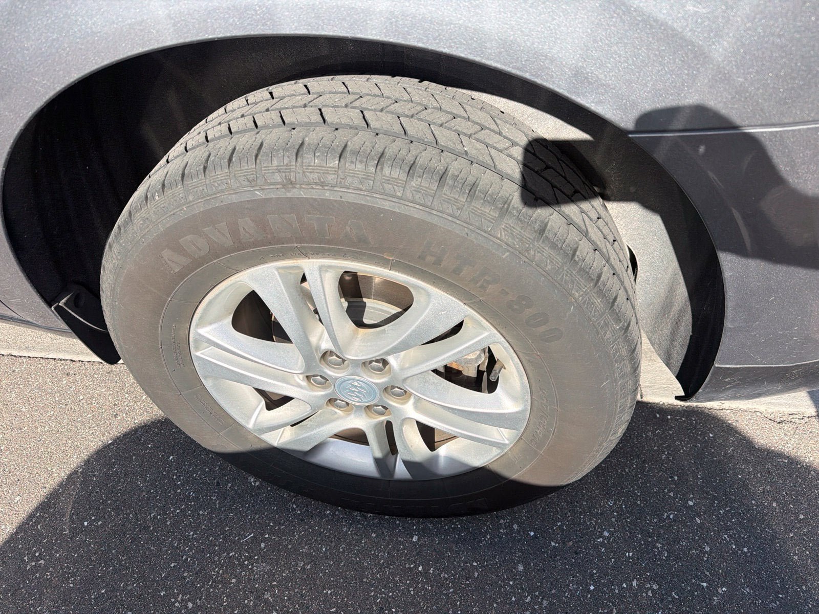 Used 2019 Buick Enclave Essence FWD image 7