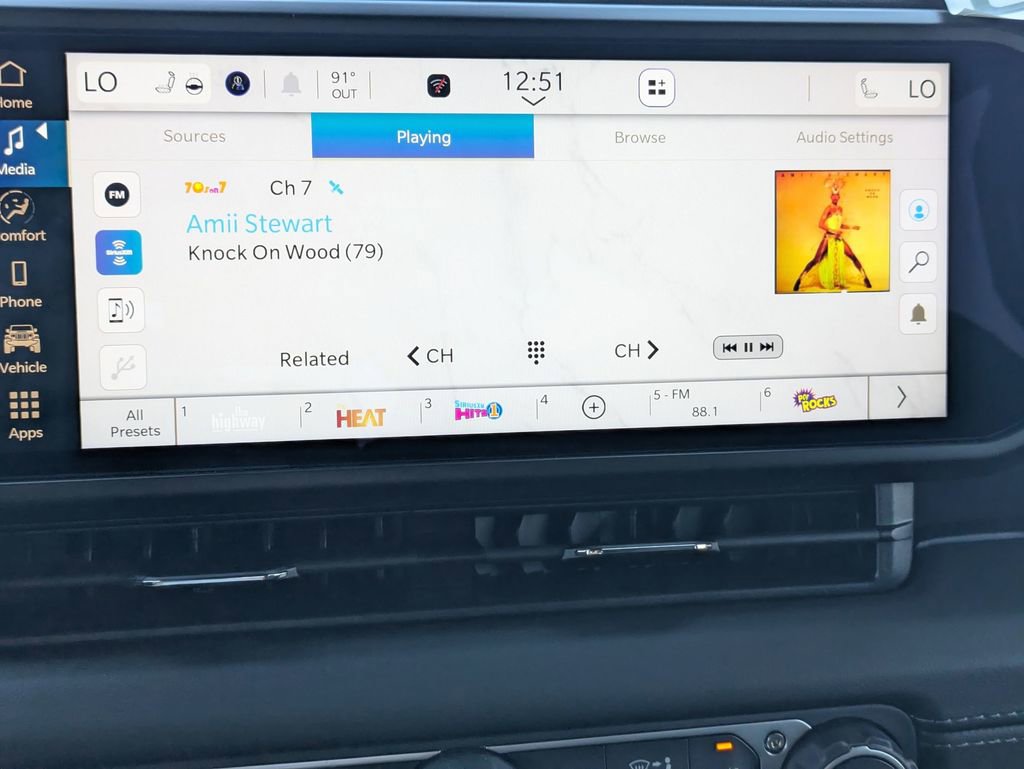 New 2025 Jeep Wrangler Sahara w/ Safety Group image 27