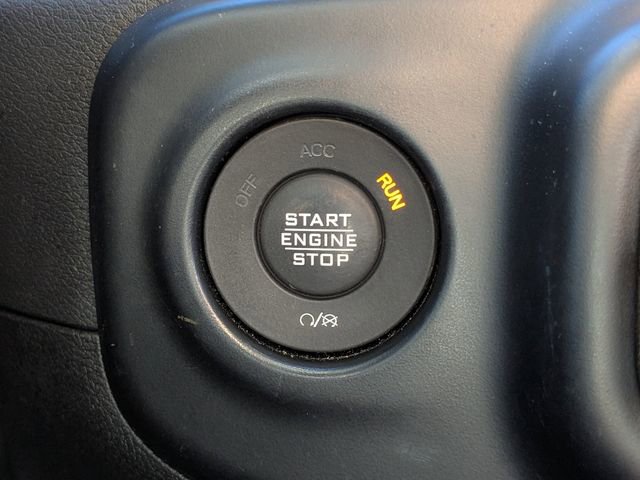 Used 2022 Jeep Wrangler Unlimited Sahara image 27