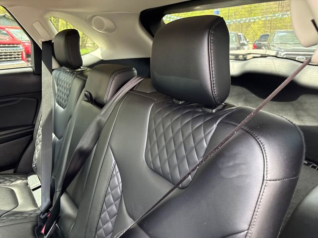 Used 2024 Ford Edge Titanium AWD/4WD image 23