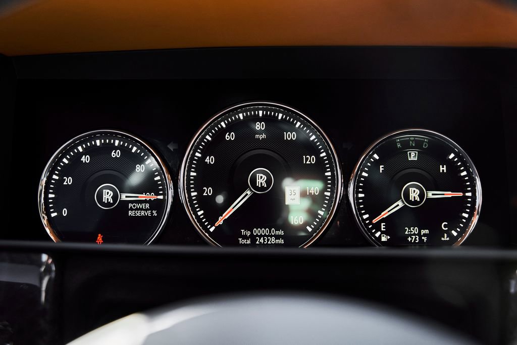 Used 2022 Rolls-Royce Cullinan Black Badge w/ Dark Exterior Package AWD/4WD image 67
