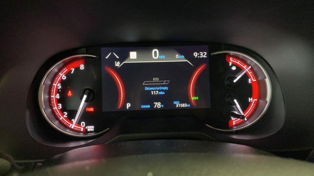 Used 2023 Toyota RAV4 LE AWD/4WD image 16