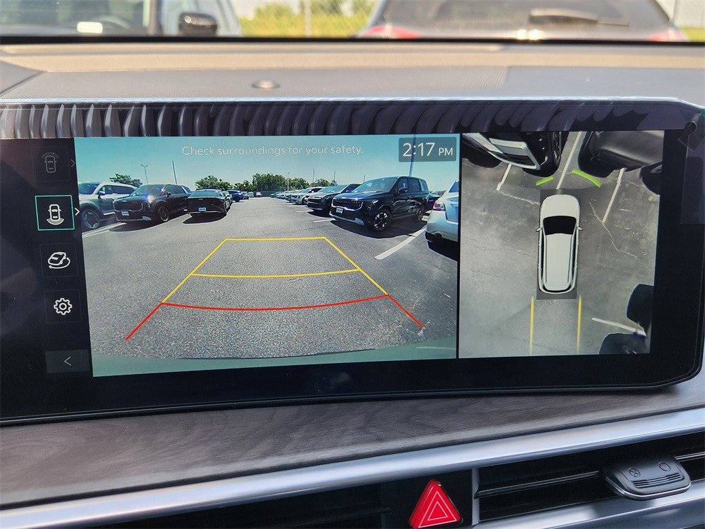 New 2025 Kia Sorento SX image 13