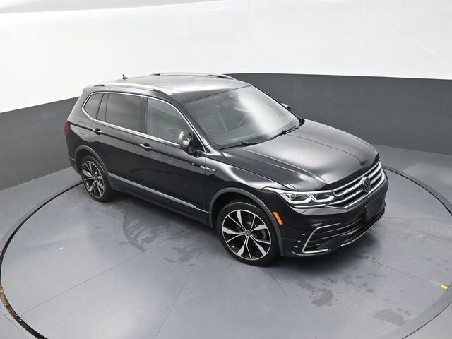 Used 2022 Volkswagen Tiguan SEL R-Line image 23