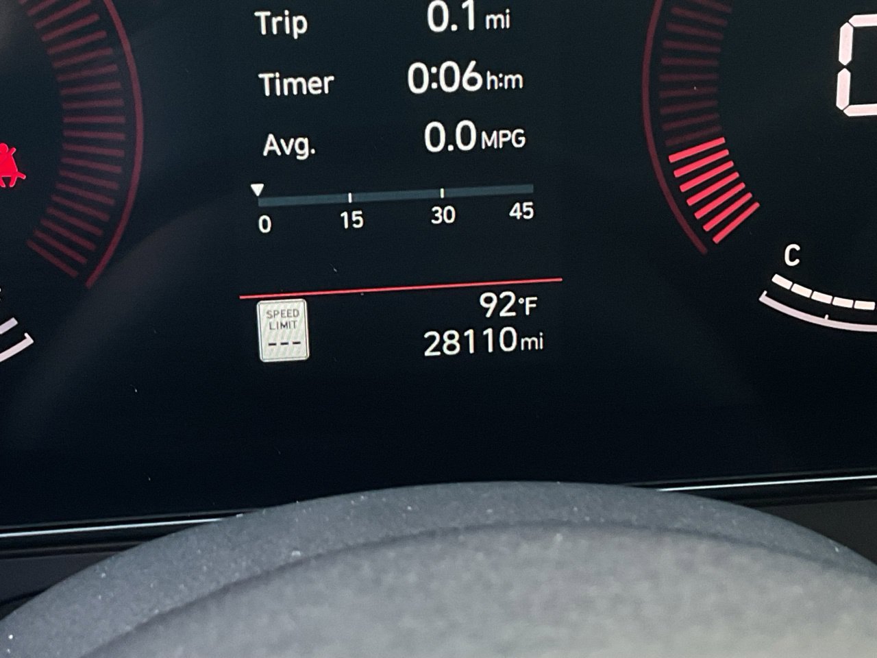 Used 2025 Hyundai Kona SEL FWD image 37