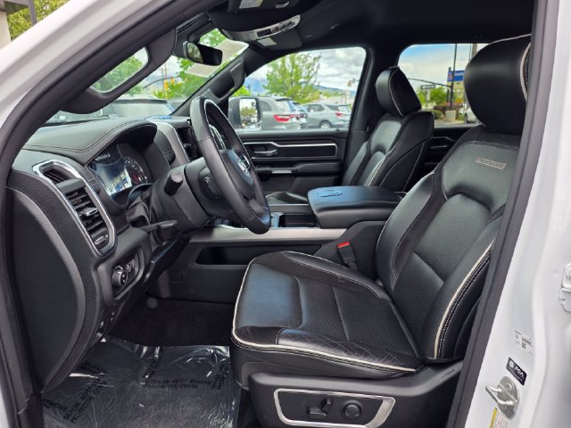 Used 2025 RAM 1500 Laramie AWD/4WD image 14