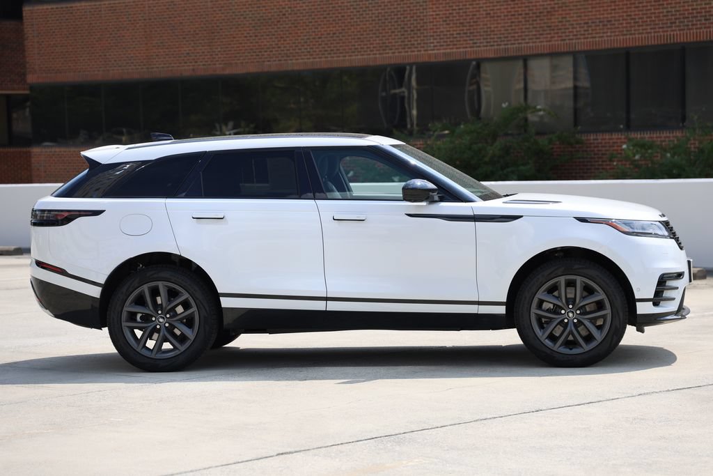 Certified 2026 Land Rover Range Rover Velar Dynamic SE AWD/4WD image 4