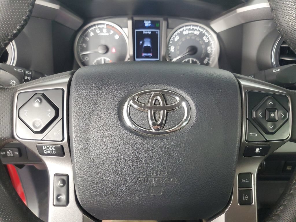 Used 2018 Toyota Tacoma SR5 RWD image 21