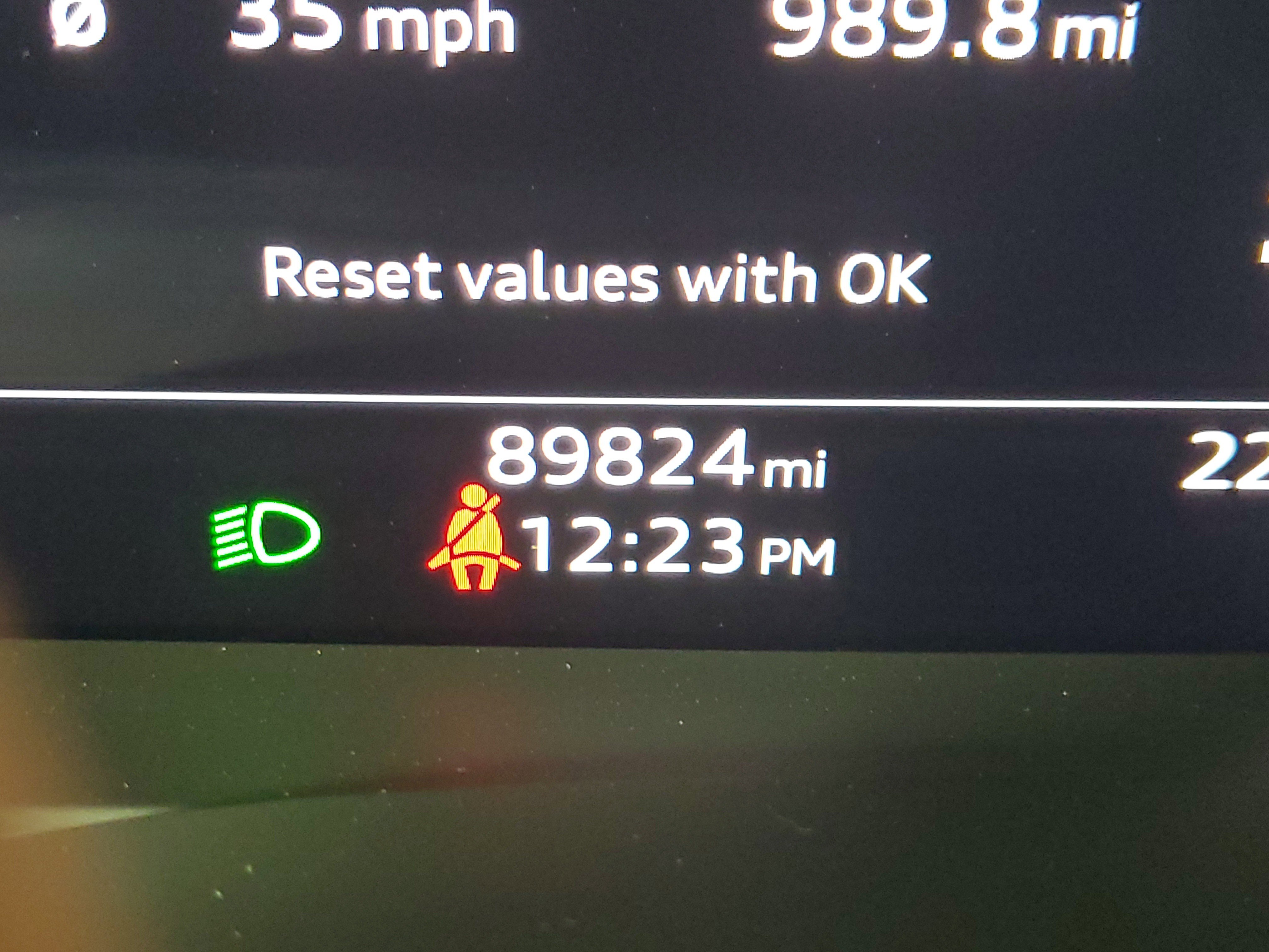 Used 2021 Audi Q8 Premium Plus image 16