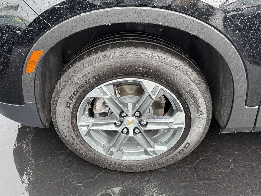 Certified 2025 Chevrolet Blazer LT FWD image 19