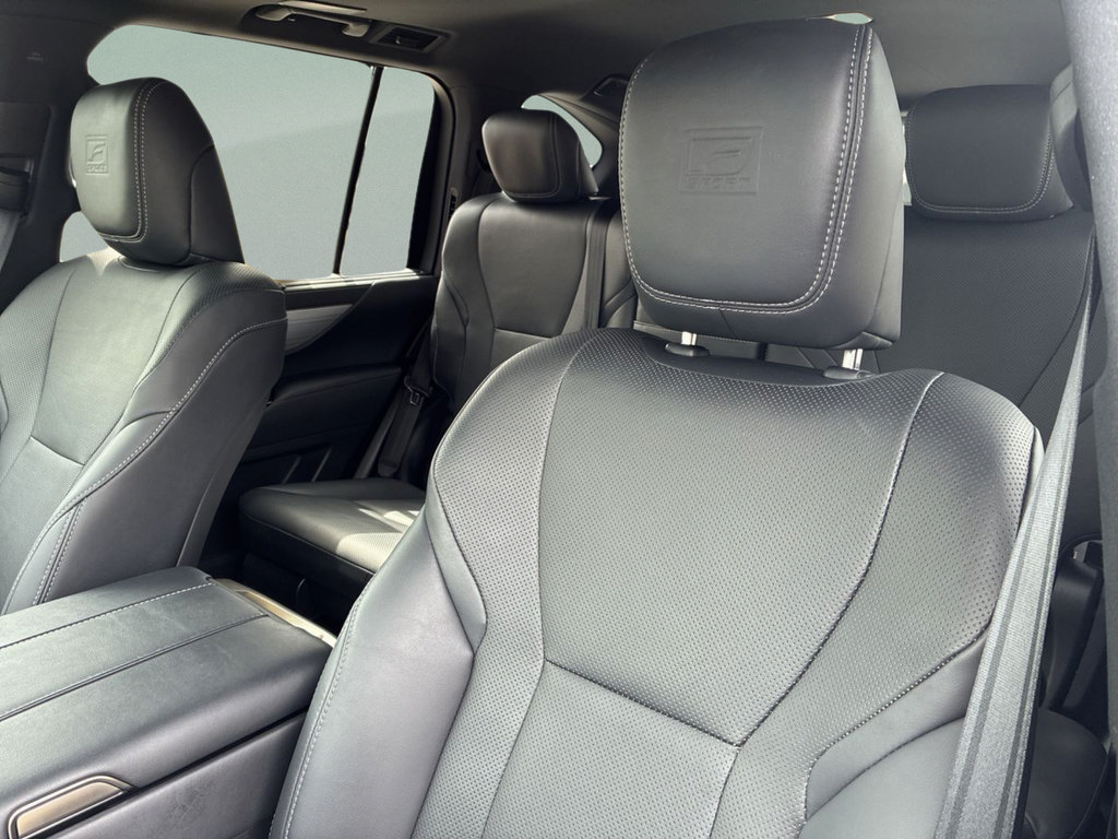 Used 2023 Lexus LX 600 F Sport AWD/4WD image 40