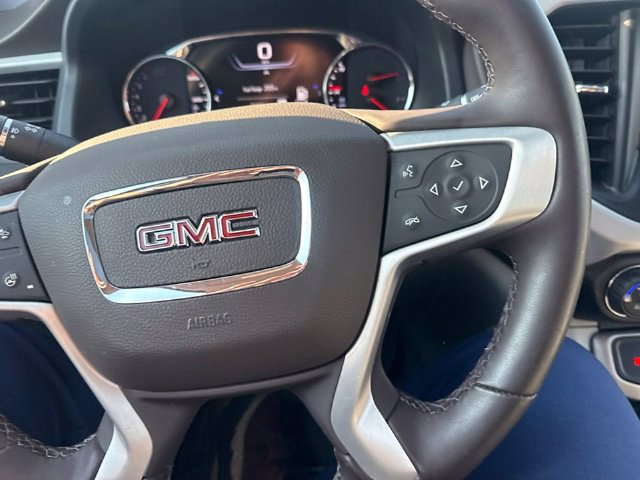 Used 2023 GMC Acadia SLT w/ Technology Package FWD image 20