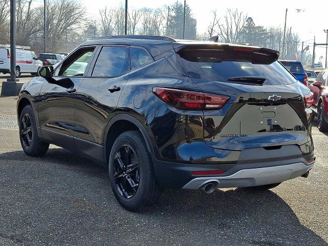 New 2026 Chevrolet Blazer LT w/ Convenience Package AWD/4WD image 3
