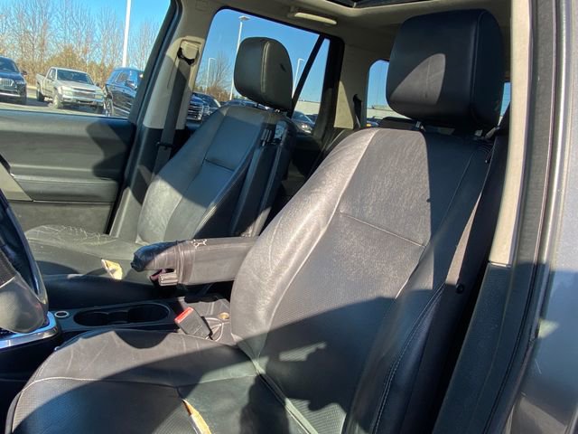 Used 2008 Land Rover LR2 SE image 9