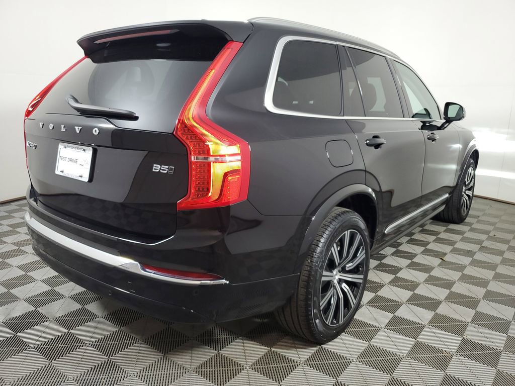 Certified 2025 Volvo XC90 B5 Core AWD/4WD image 6