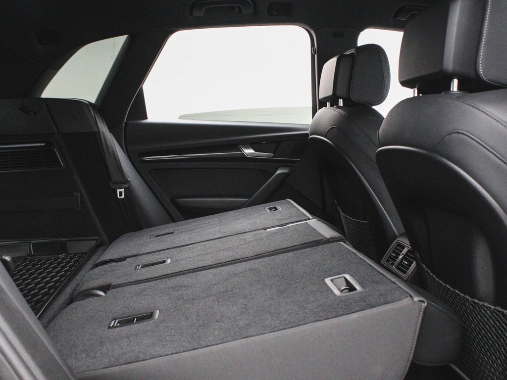 Used 2023 Audi SQ5 Premium w/ Convenience Package image 34