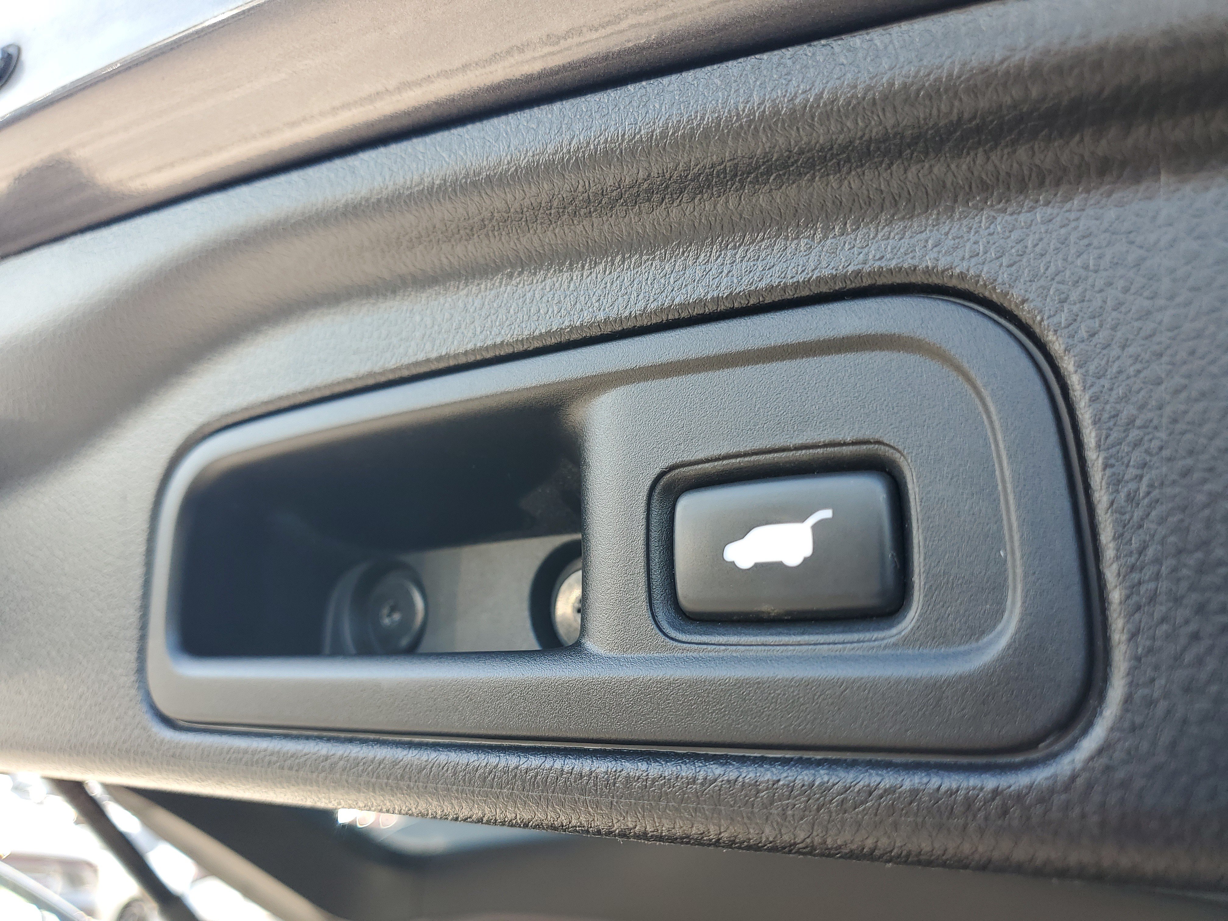 Used 2018 Honda Pilot EX-L image 10