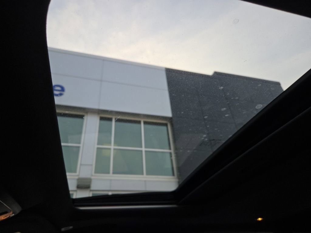 Used 2019 Jeep Grand Cherokee Altitude image 19