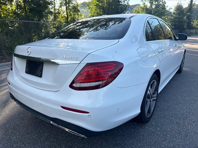 Used 2020 Mercedes-Benz E 350 4MATIC Sedan image 5