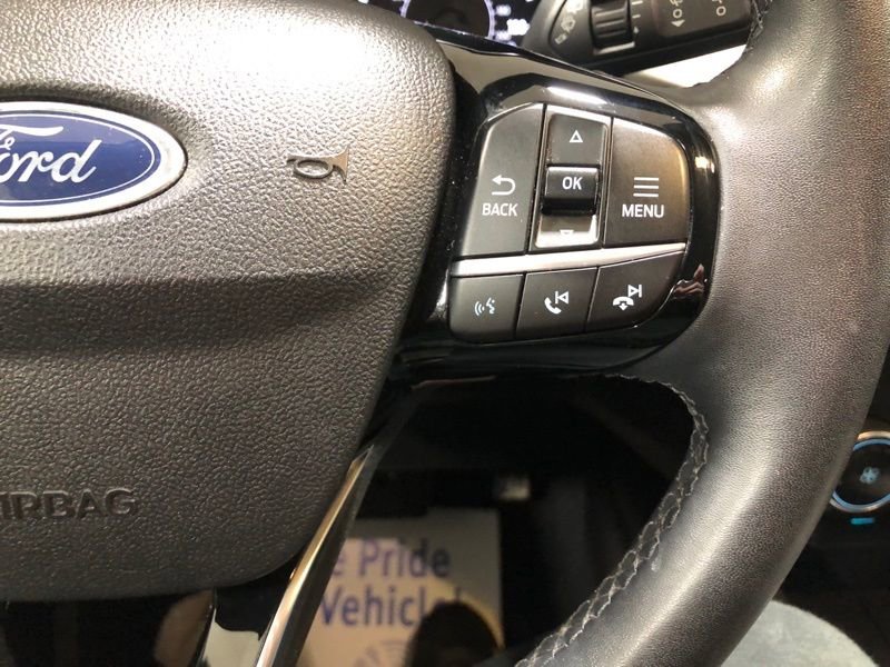 Used 2022 Ford Escape SE w/ Cold Weather Package image 22