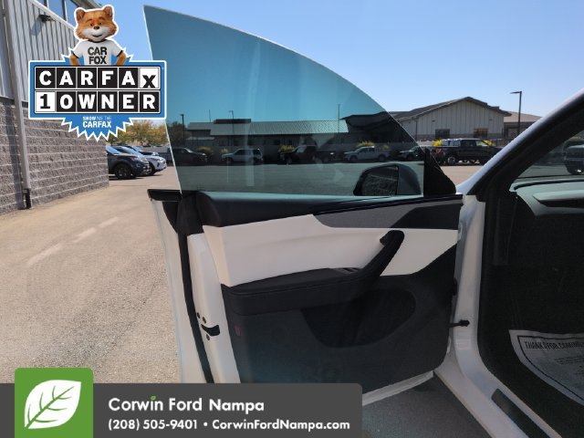 Used 2026 Tesla Model Y Long Range RWD image 10