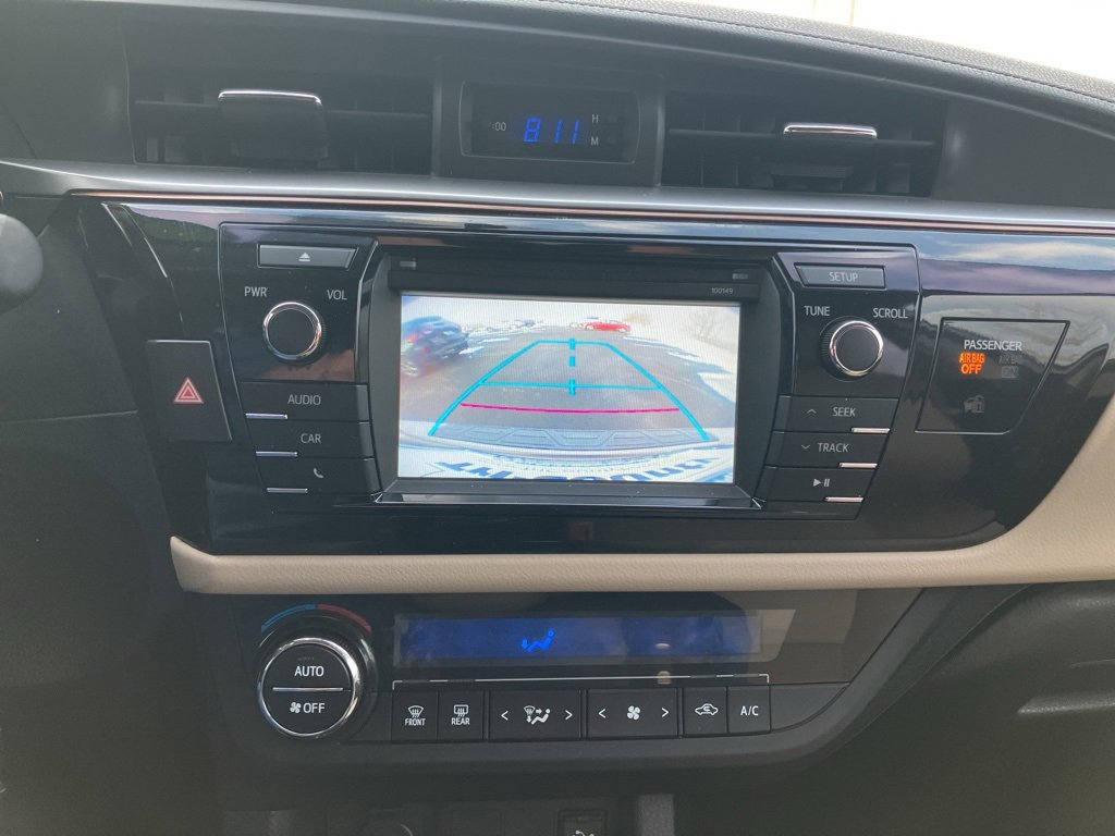 Used 2015 Toyota Corolla L image 22