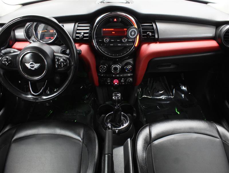 Used 2014 MINI Cooper 2-Door Hardtop FWD image 9